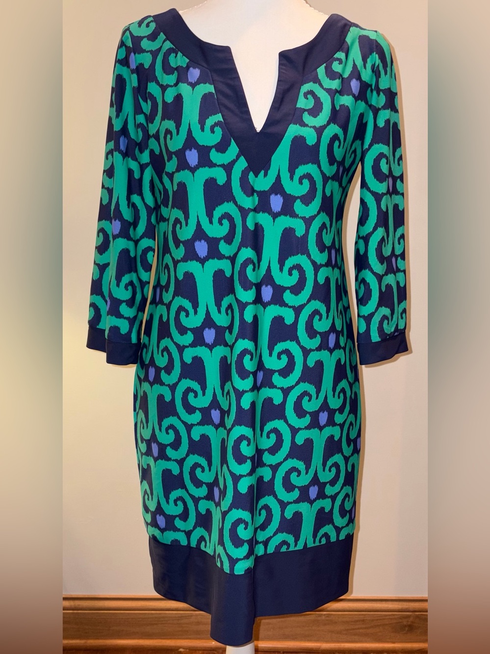 Jude Connally green/navy geometric print shift dress 3/4 sleeves sz S EUC